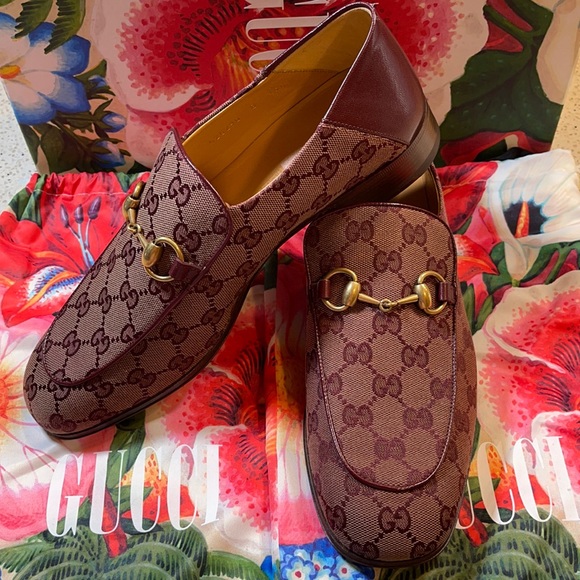 Gucci Men’s Loafers - Picture 1 of 11